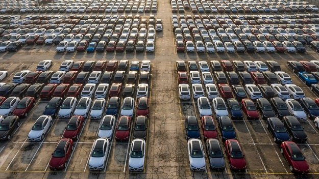 News24.com | Chip crisis pushes European car sales to original low