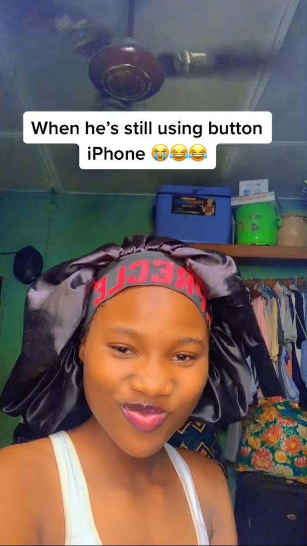 You’re The spend of iPhone 12 But Your Room Appears to be like Esteem Detention heart– Lady Mocked (Video)