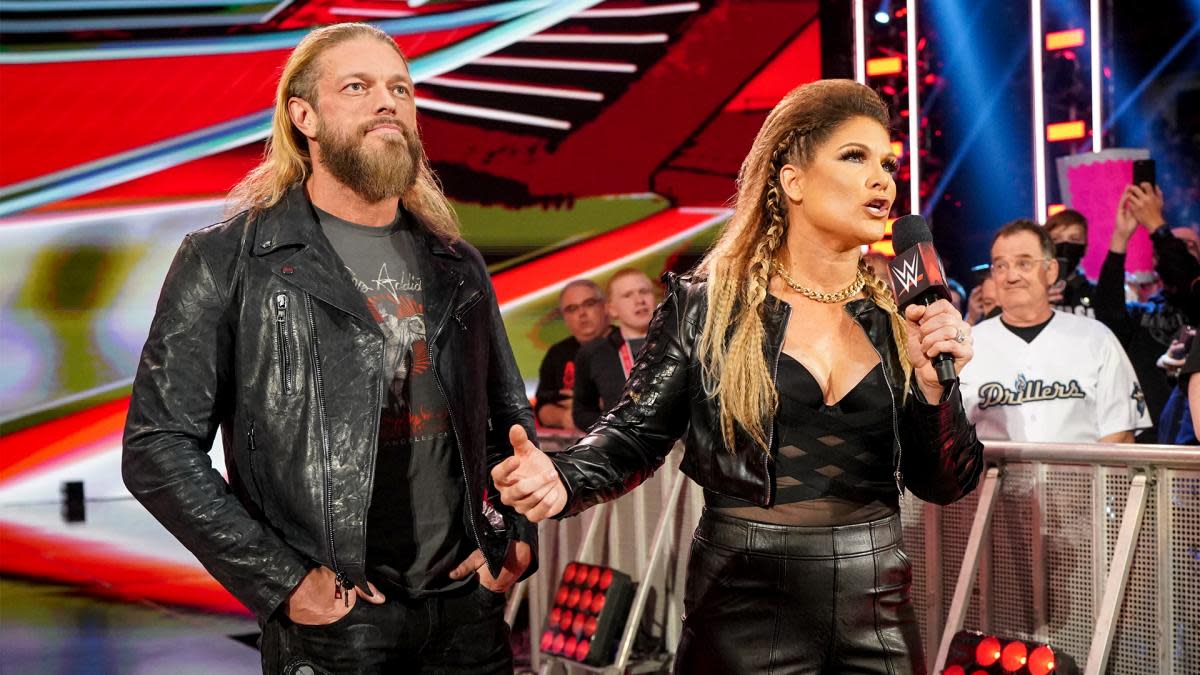 Wrestling files: WWE’s Edge groups with Beth Phoenix at Royal Rumble