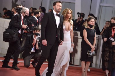 Jennifer Lopez, Ben Affleck engaged a 2d time