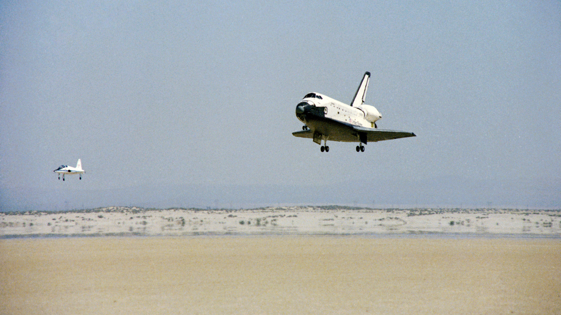 On This Day In Space: April 14, 1981: 1st dwelling shuttle mission lands