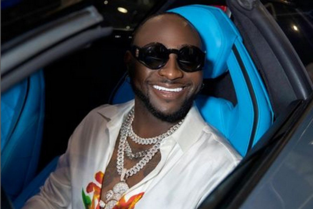 Davido Reacts To WhatsApp New Function That Will Permit WhatsApp Customers To Management Individuals Who Can See When They Are On-line