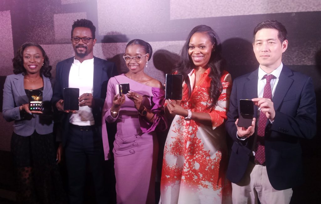 Samsung launches its latest foldable telephones in Nigeria