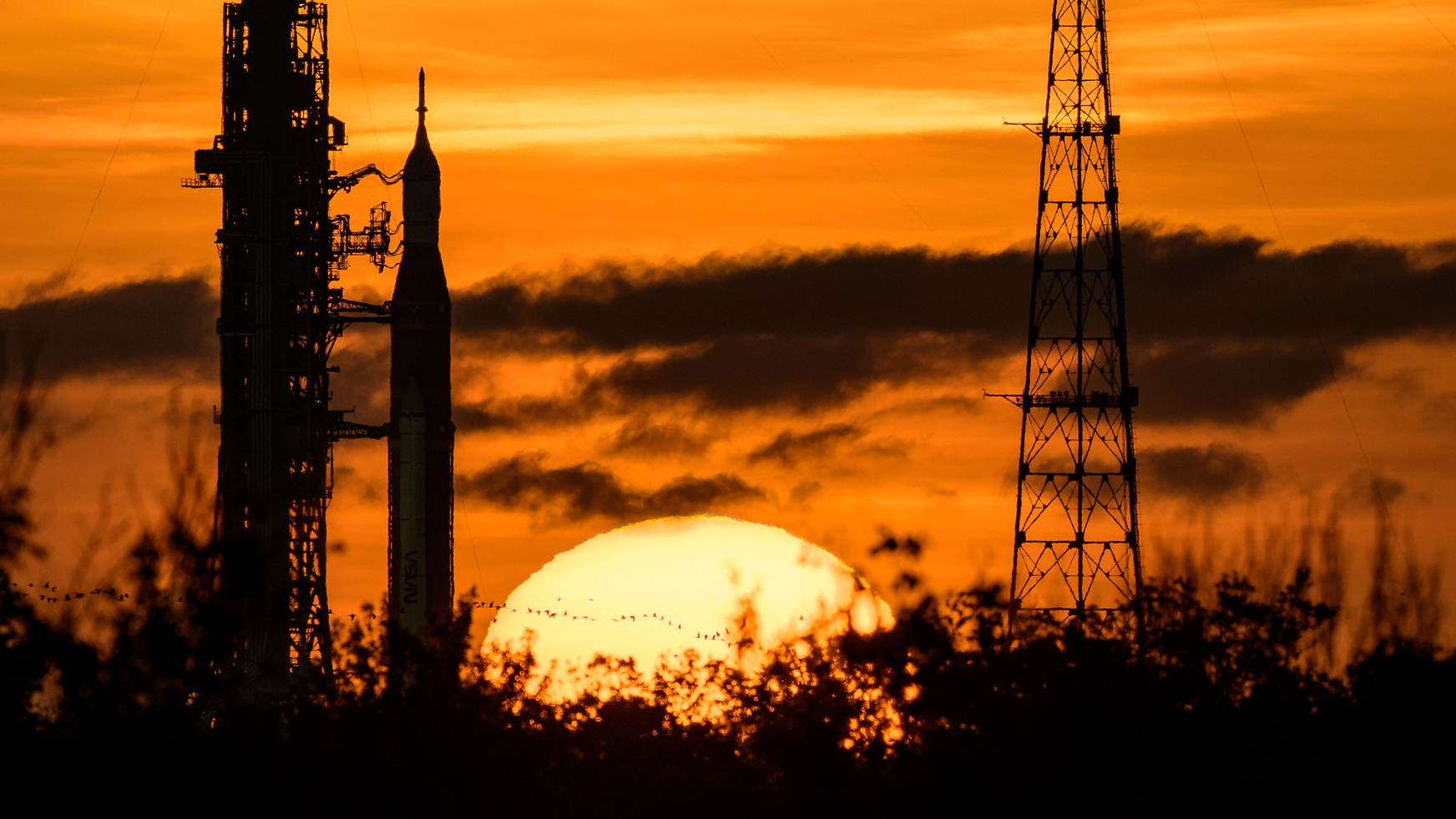 NASA’s Artemis 1 moon rocket seems to be spectacular in these superb photographs