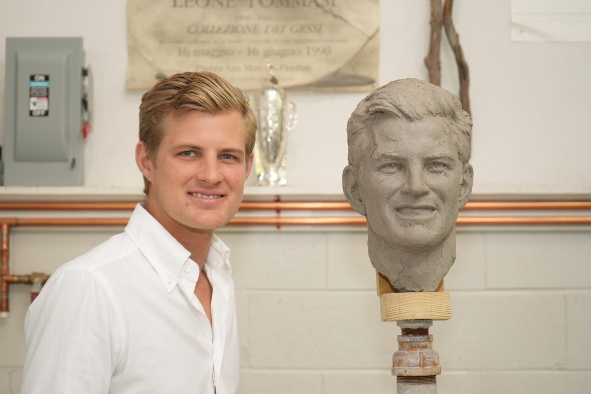 The Face Of A Winner: Indianapolis 500 Winner Marcus Ericsson Meets Himself Throughout Borg-Warner Trophy Sculpting Session