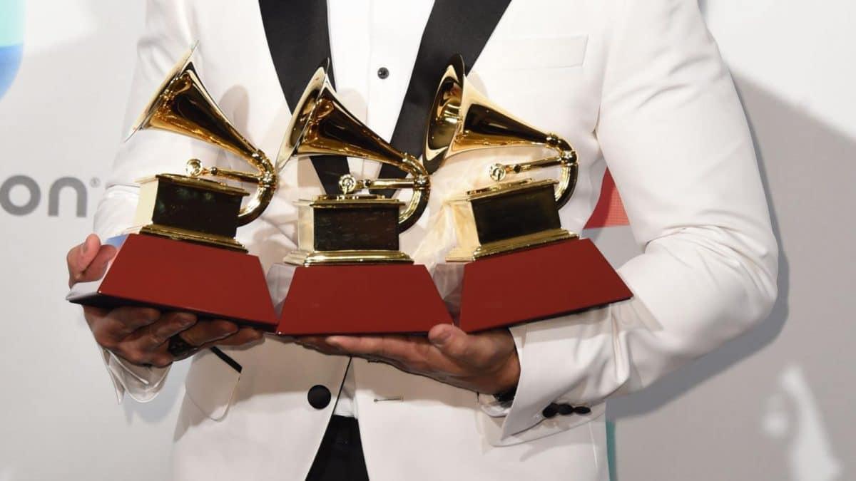 Latin GRAMMY Awards and OneOf Announce Debut NFT Collab