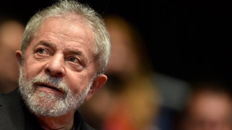 Ex-President Lula defeats Bolsonaro to win Brazil’s presidential election