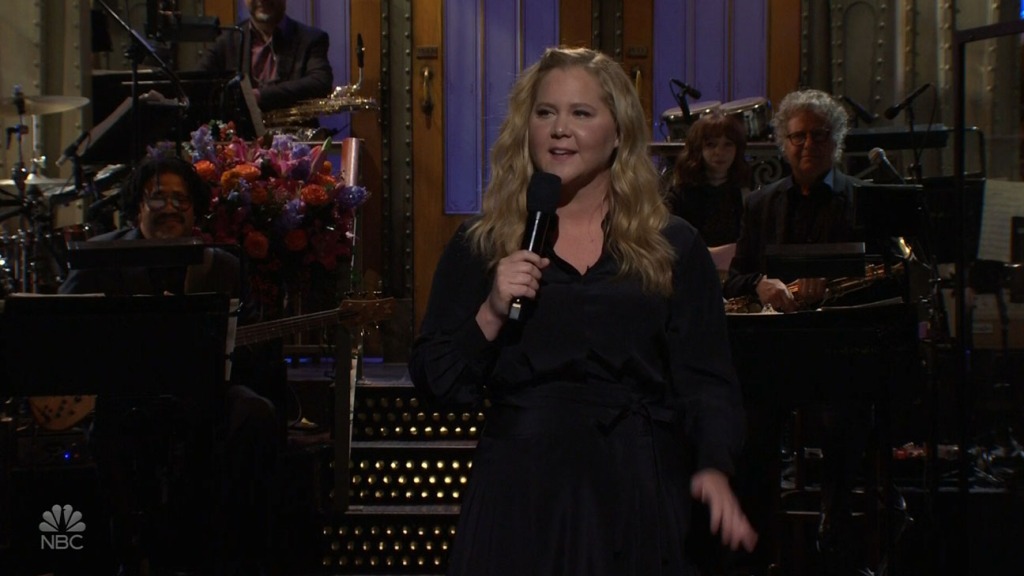 Amy Schumer’s ‘SNL’ Opening Monologue Touches on Midterm Elections, Husband’s Autism Spectrum Dysfunction