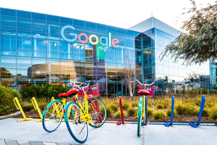 With Black Friday and Christmas in sight, Google launches its delivery-tracking function