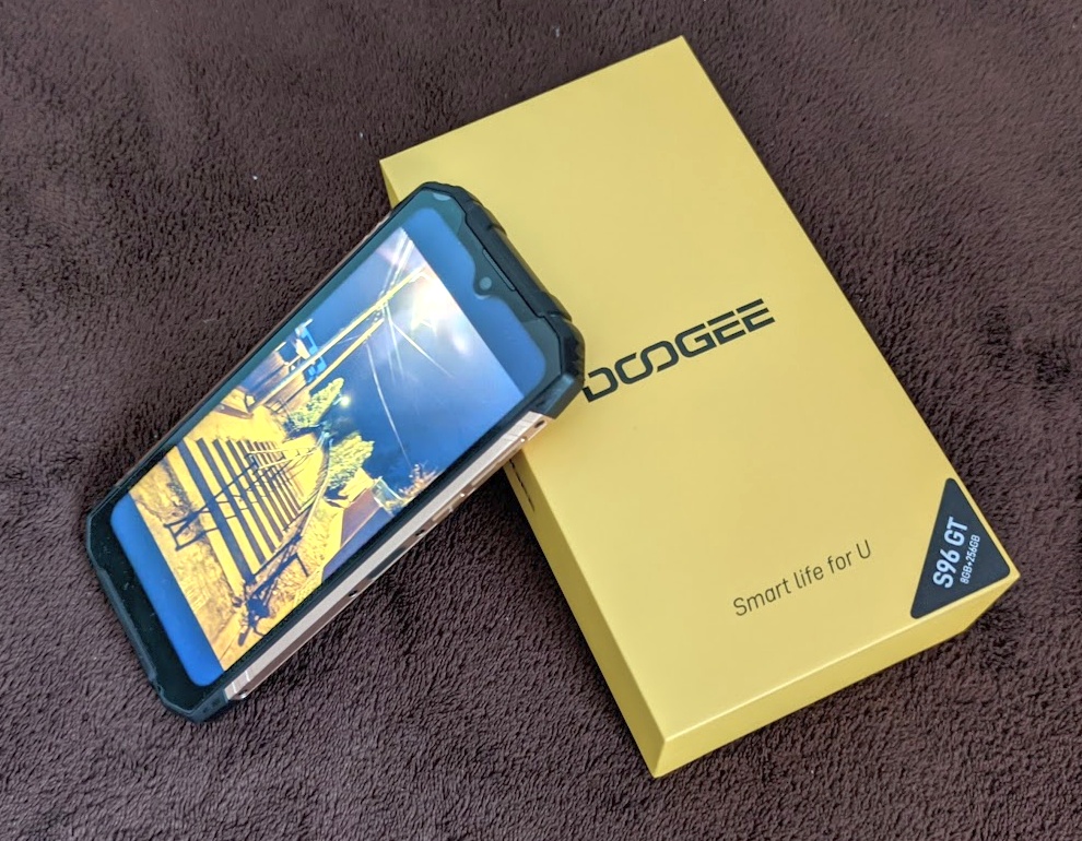 Doogee S96 GT hands-on: A well-made rugged Android 12 smartphone for selfie lovers