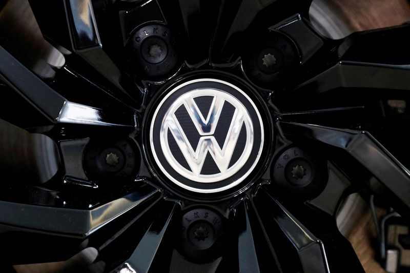 Volkswagen to take a position $482 million in electrifying Wolfsburg plant