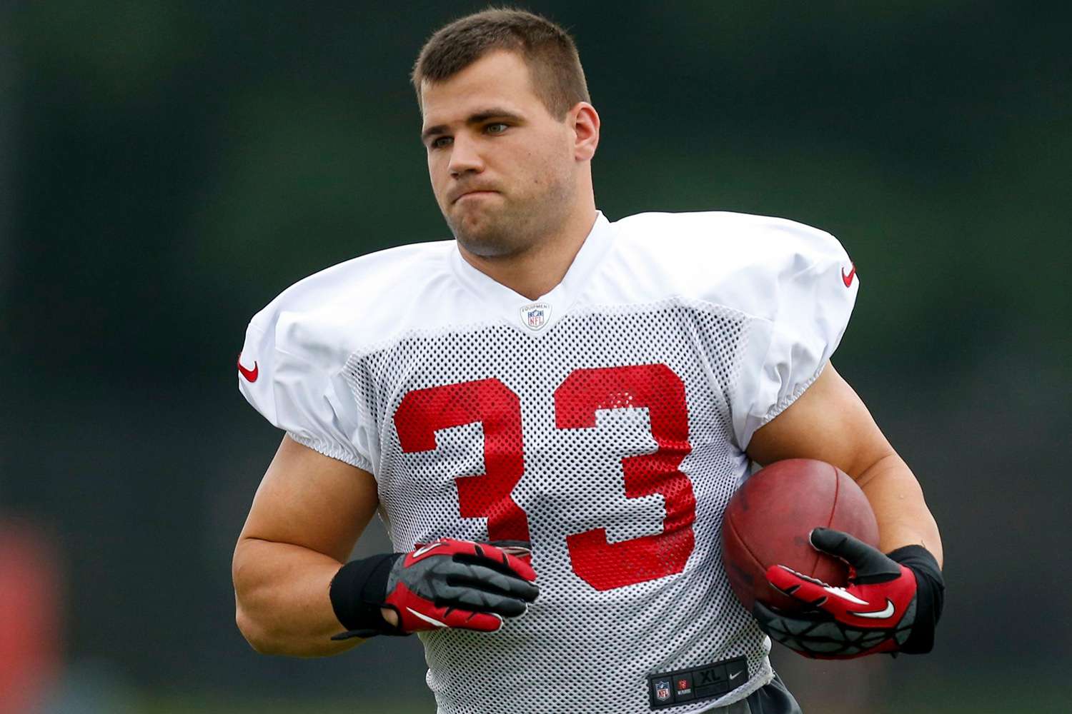 Former NFL Star Peyton Hillis in ICU After Saving His Children from Drowning