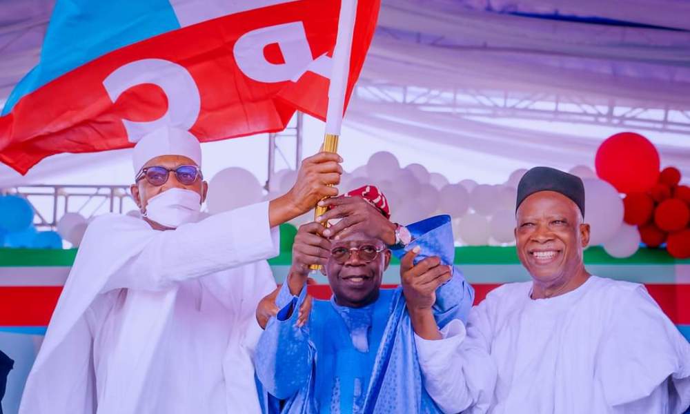 Inner Warfare Breaks Out In APC Over Buhari’s Legacy – Life-style Nigeria