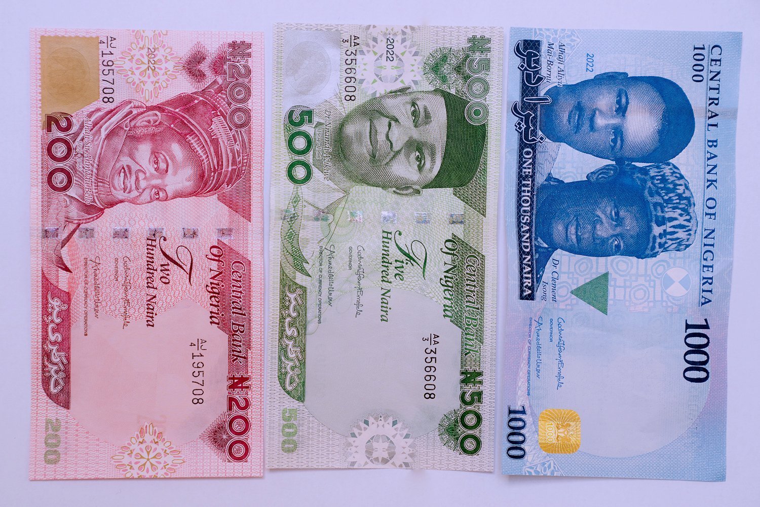 13 Events threaten to withdraw from 2023 elections if CBN shifts new naira deadline