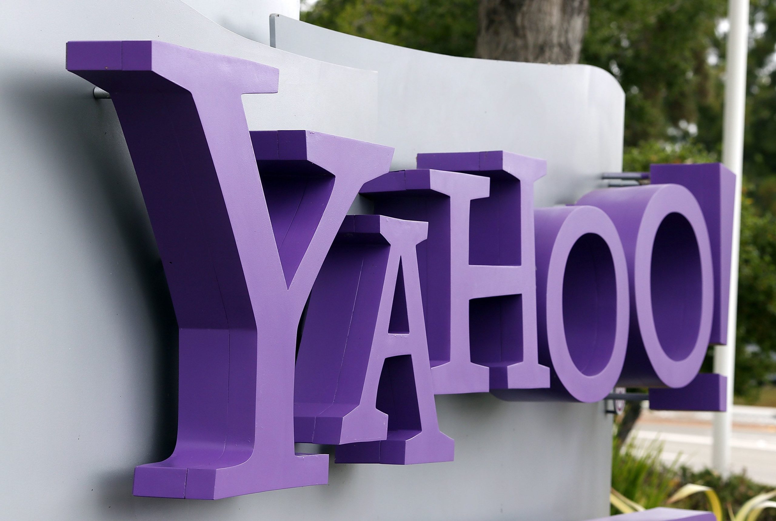 Yahoo is shedding 20% of its workers