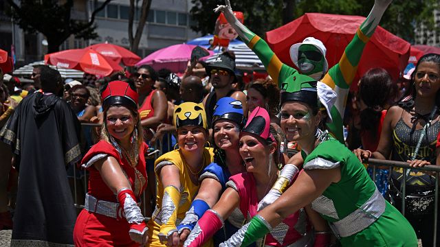 Brazil: ‘Rebirth’ in Rio as carnival avenue events return