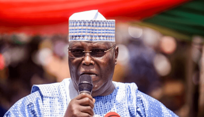 Presidential ballot: Atiku leads PDP protest, submits petition to INEC
