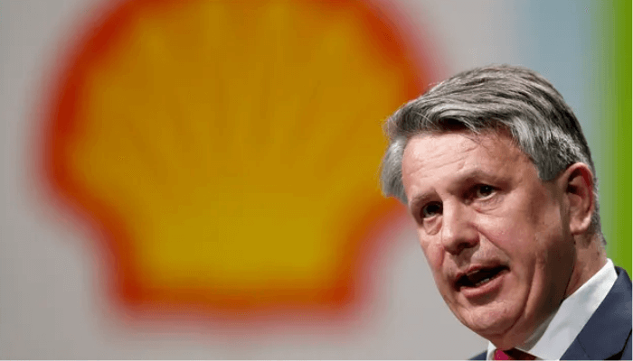 Former Shell CEO paid £9.7m amid report revenue