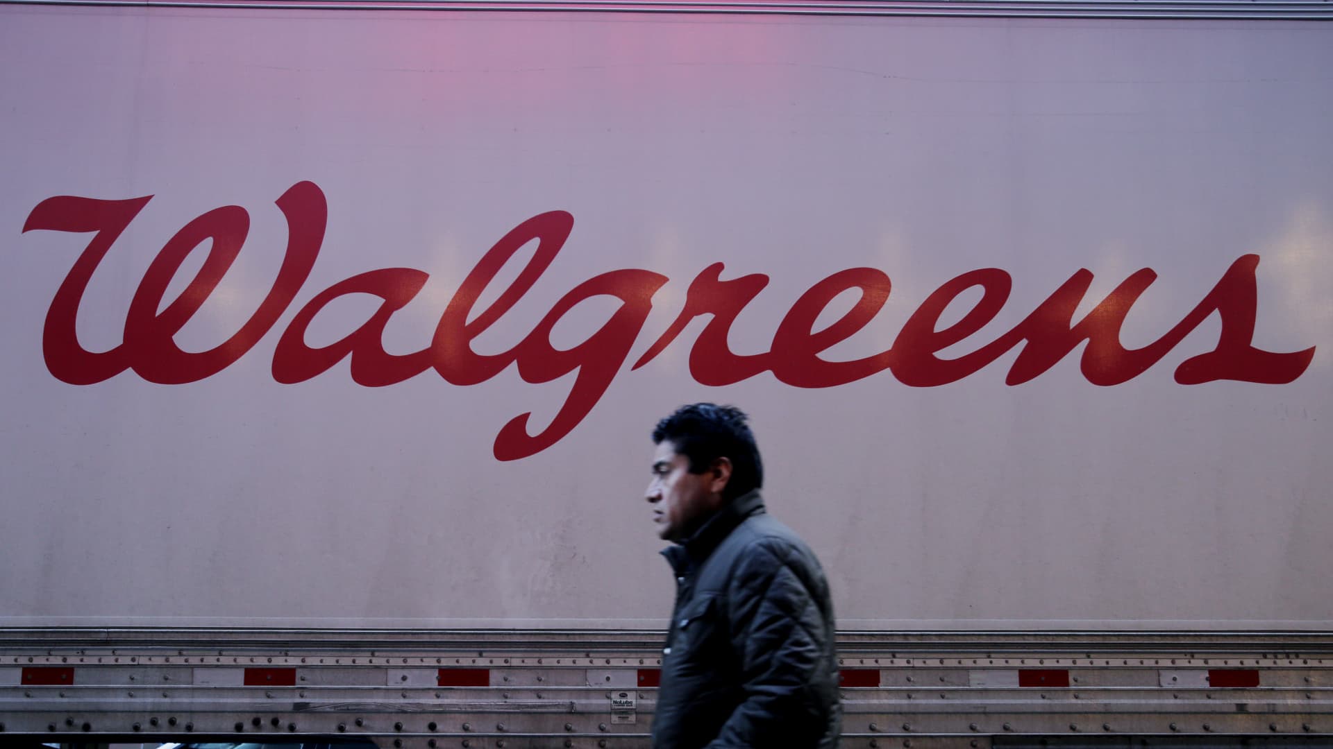 Walgreens income rises regardless of sharp decline in demand for Covid exams, vaccines