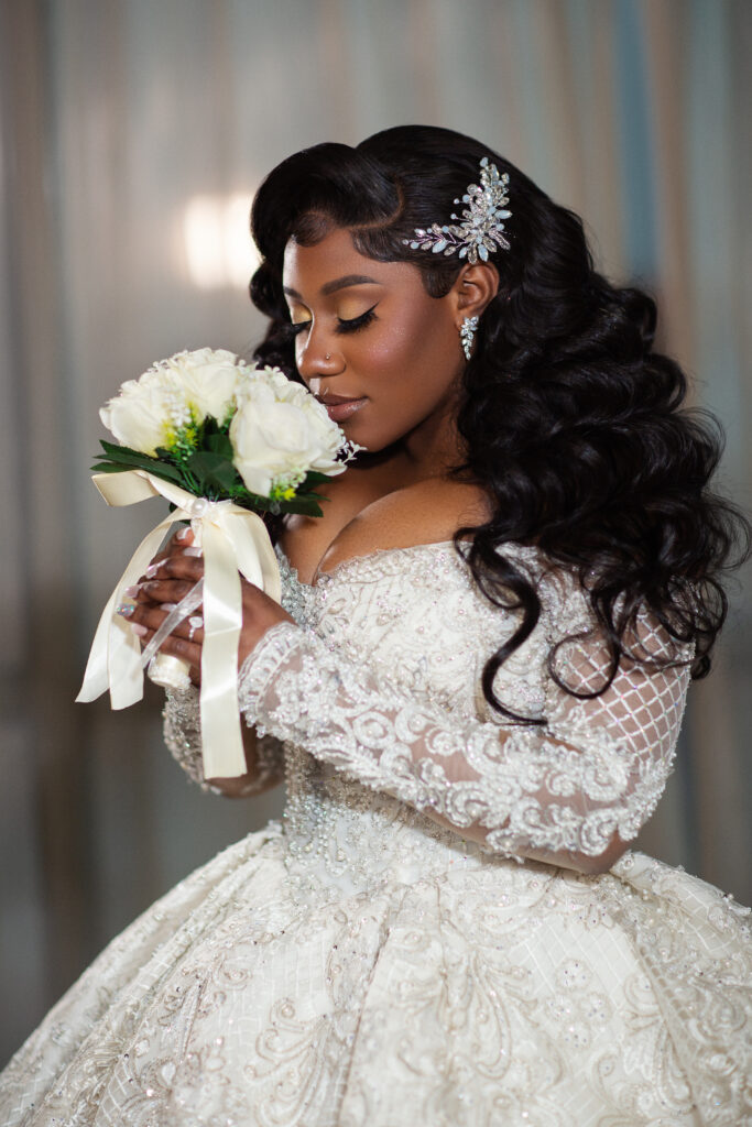 Convey That Wow Impact To Your Huge Day With This Flawless Bridal Shoot!