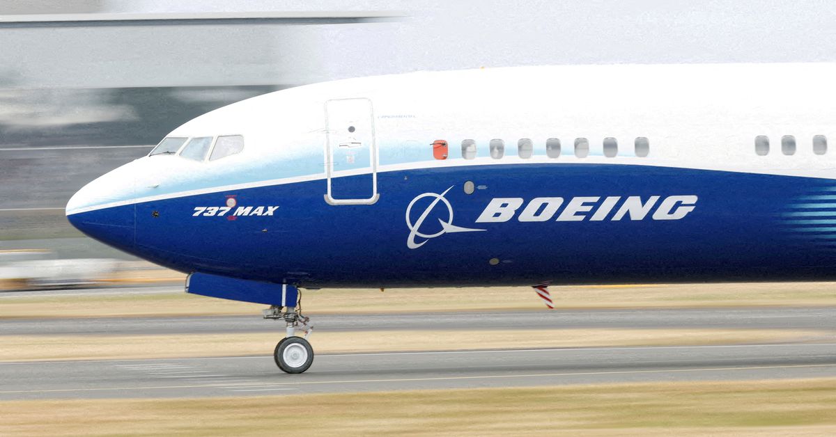 Boeing plans 737 MAX ramp-up, retains cash-flow purpose