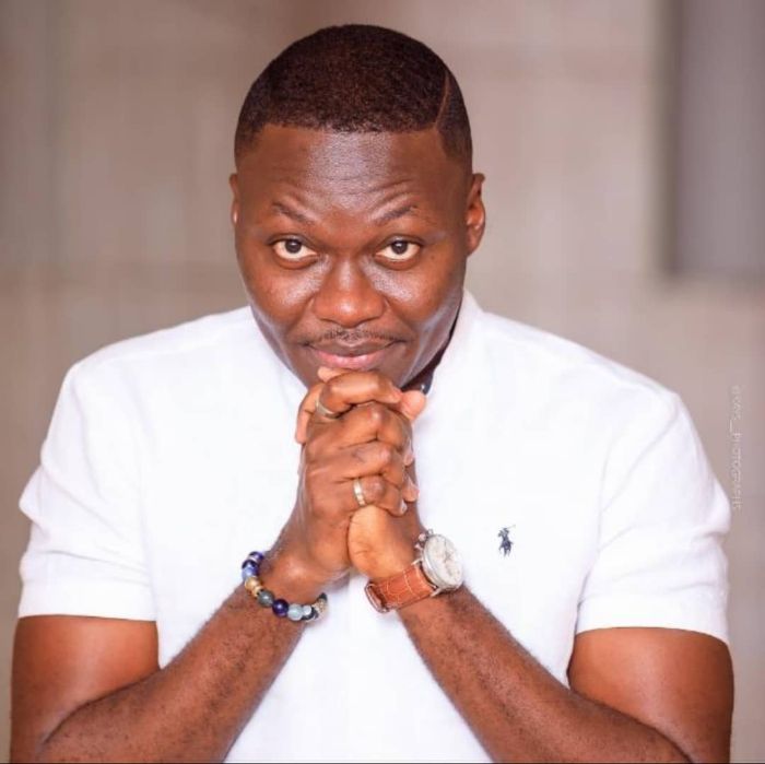 The Foolishness Is Getting Too A lot – Arnold Asamoah Baidoo Slams Bro Sammy Over Woman Twerking To Promote His Album