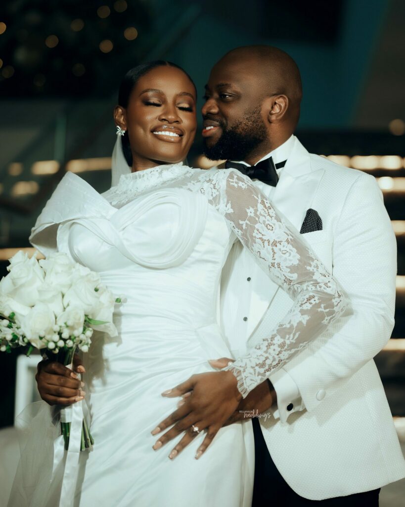 Adetoun & Segun Met at a Wedding ceremony 6 Years In the past! Get pleasure from Their White Wedding ceremony Photographs