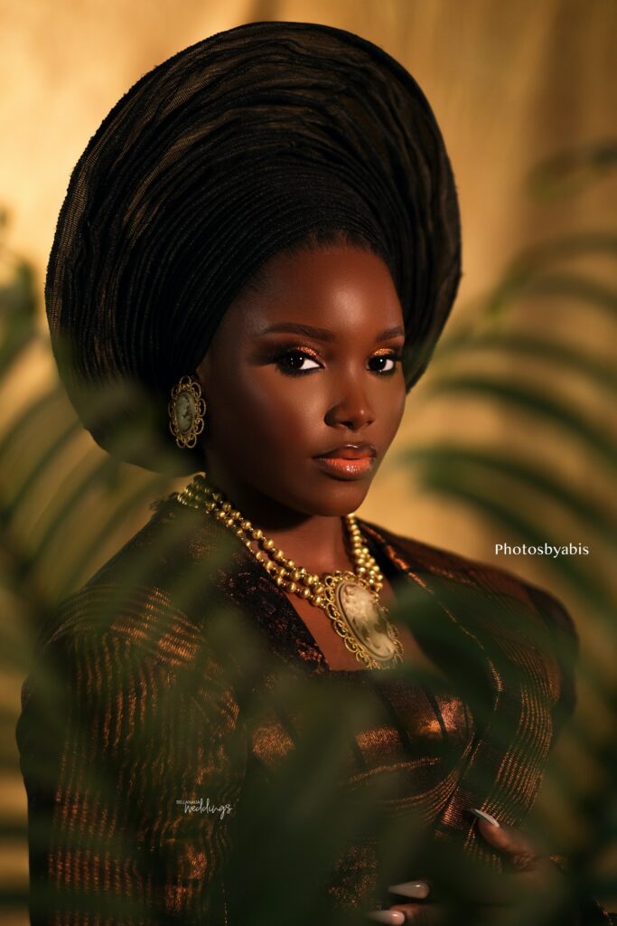 Exude That Pure Glow on Your Yoruba Trad With this Flawless Magnificence Look!