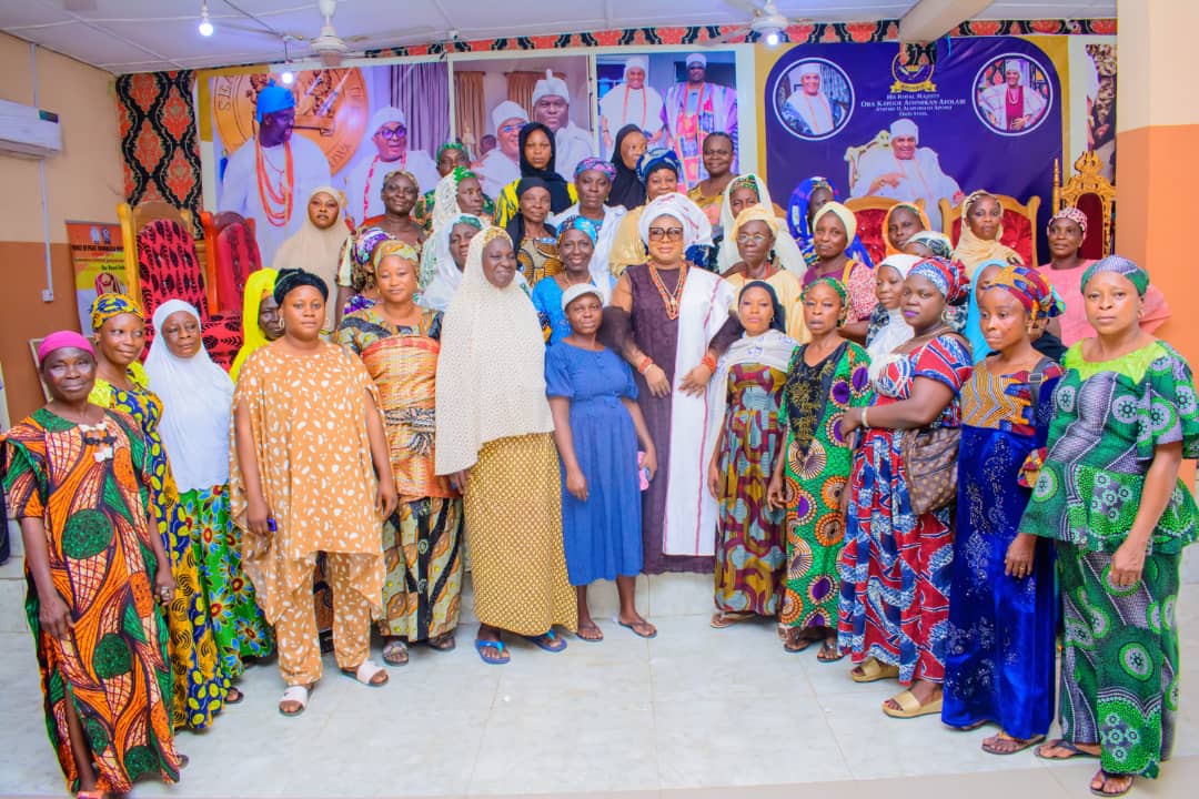 Girls Empowerment: Olori Janet Afolabi offers new batch of merchants free curiosity mortgage