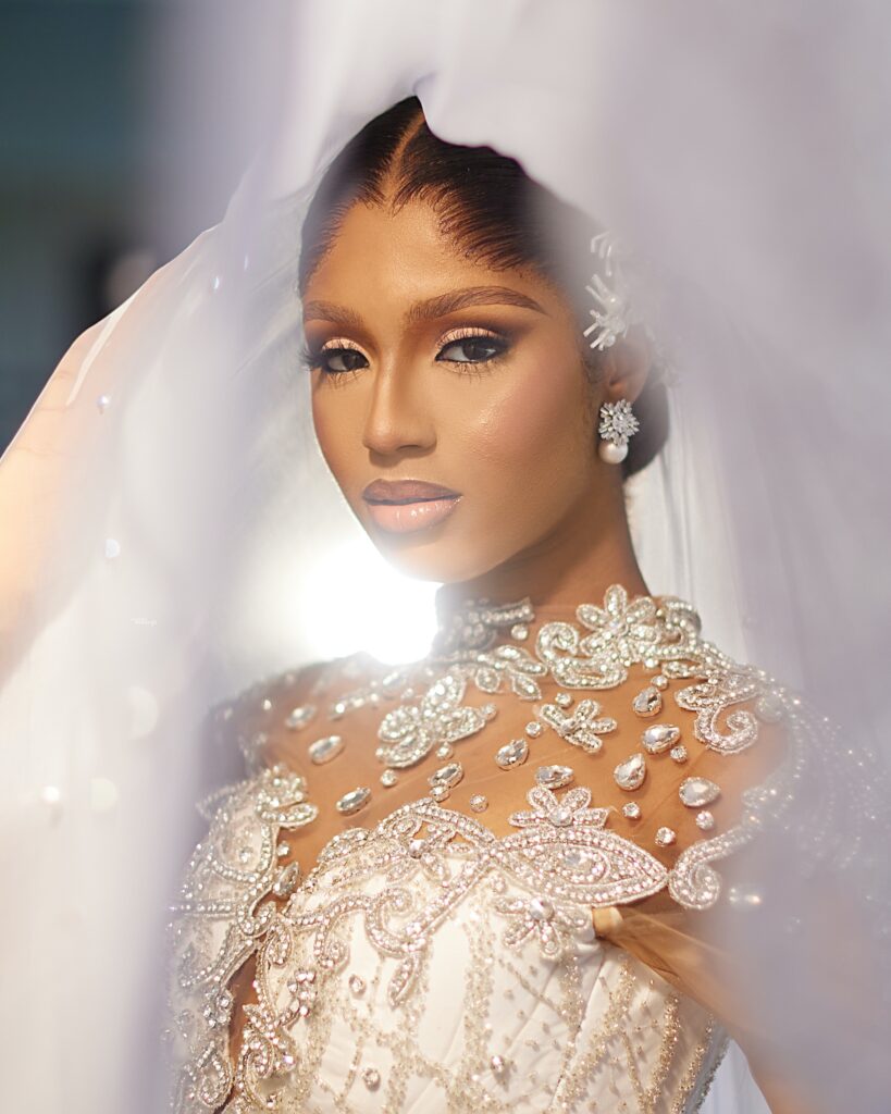 Exude Pure Allure on Your Huge Day With This Dreamy Magnificence Look!