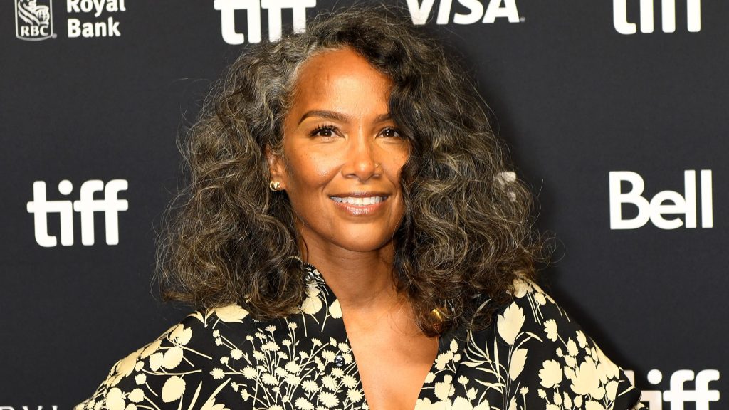 Mara Brock Akil Provides Actress To Résumé With New Trend Campaigns
