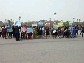 Girls protest killings, monarch abduction in Anambra