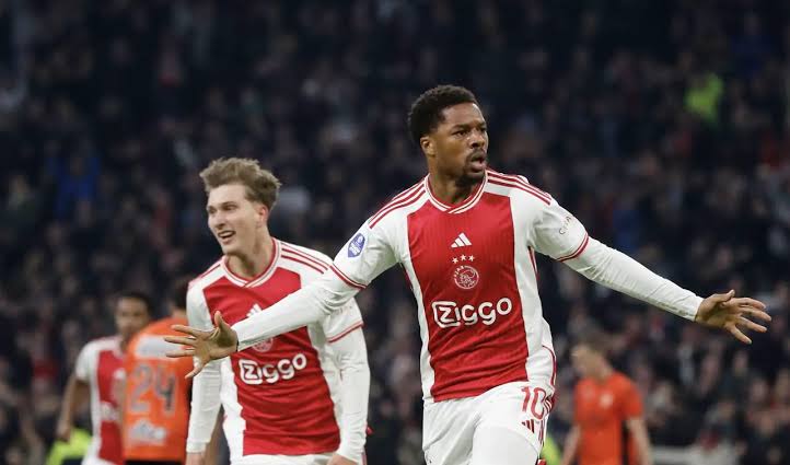 “Good week” – Ajax star Akpom heaves sigh of aid after targets towards Heerenveen, Volendam
