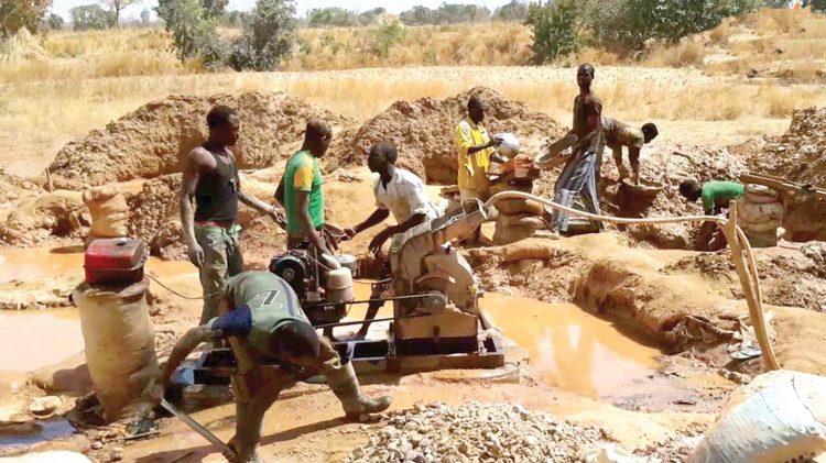 FG trains 120 Plateau youths in small-scale mining