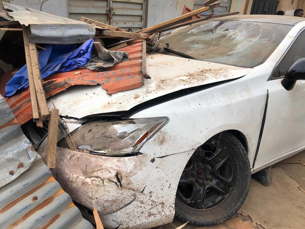 4 hospitalised as automotive crashes into Lagos constructing