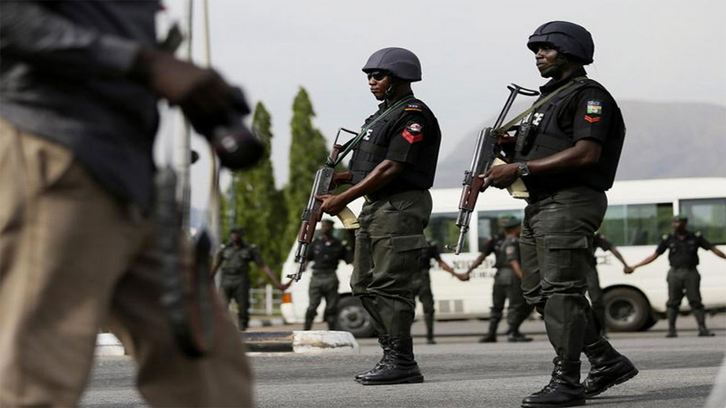 Nigerian Policeman Kills Faculty Lady in Ogun, Injures Others
