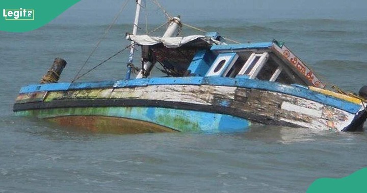 BREAKING: Nigerian Wrestler Dies As Boat Capsizes