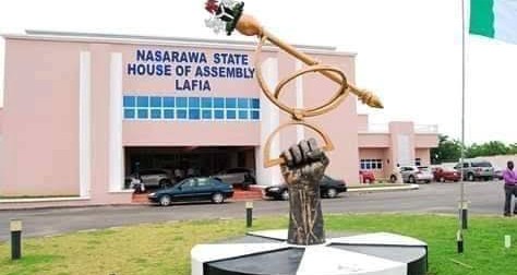 Rerun: Nasarawa speaker swears in two lawmakers