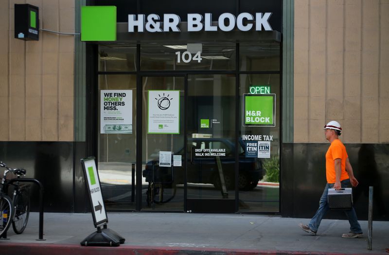 H&R Block accused of misleading advertising over adverts free of charge tax-filing