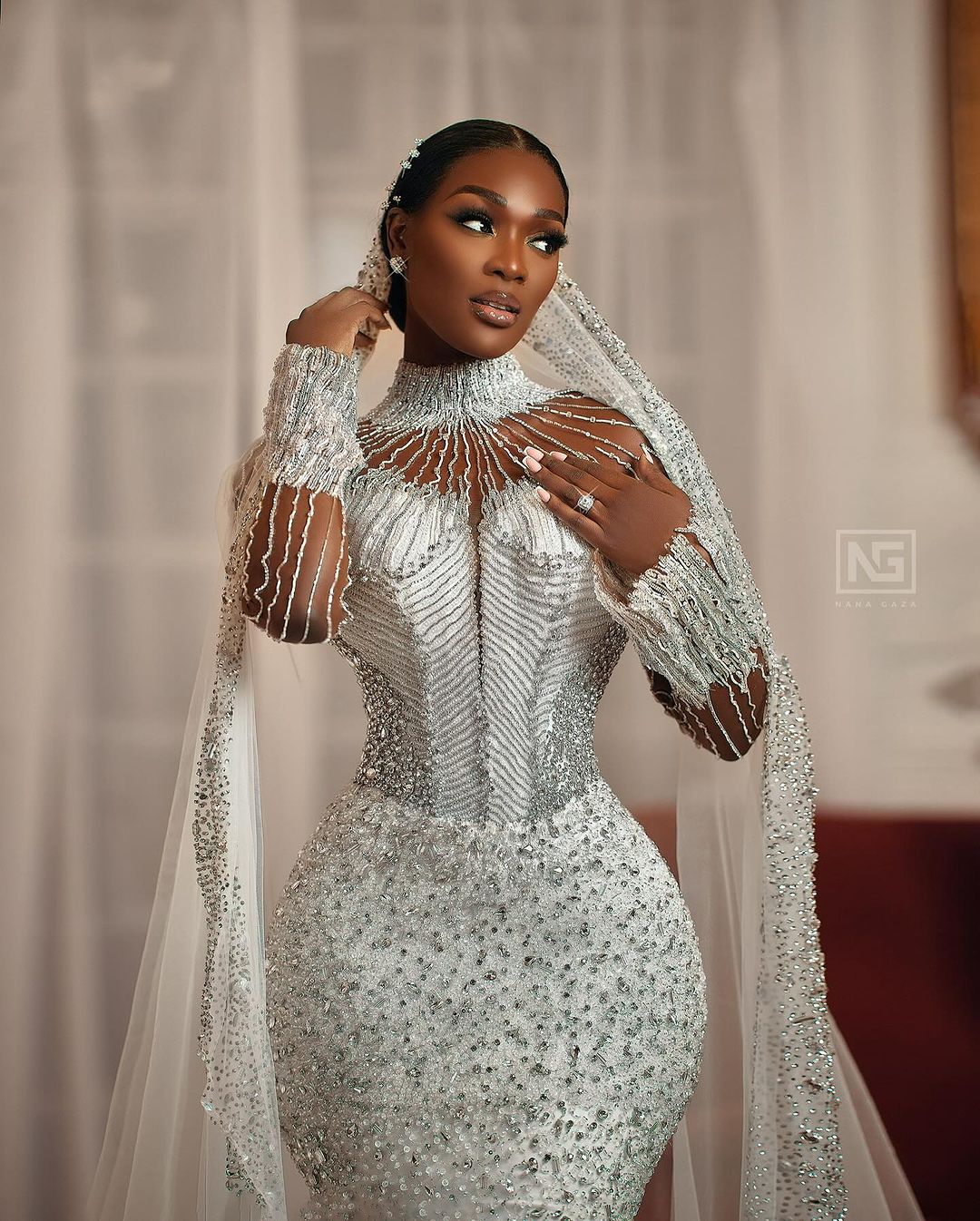 Seal Your White Wedding ceremony Glow With This Flawless Magnificence Look!