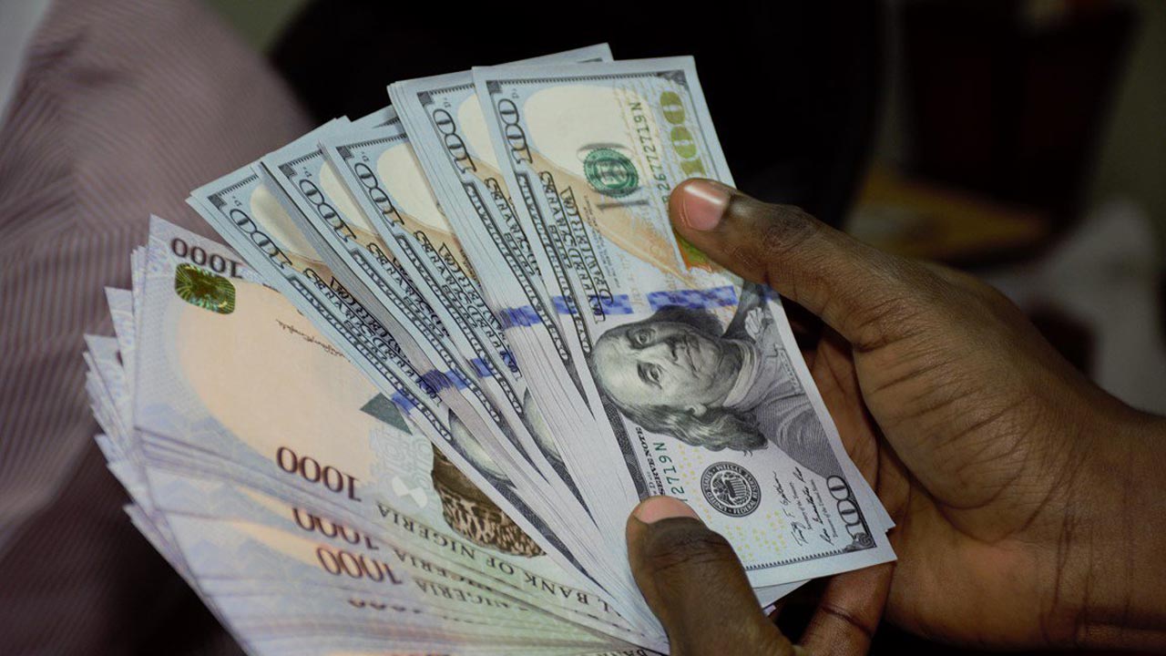 Once more, Naira depreciates by N64 in opposition to Greenback at foreign exchange market