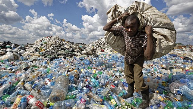Kenya bans use of plastic luggage for natural waste