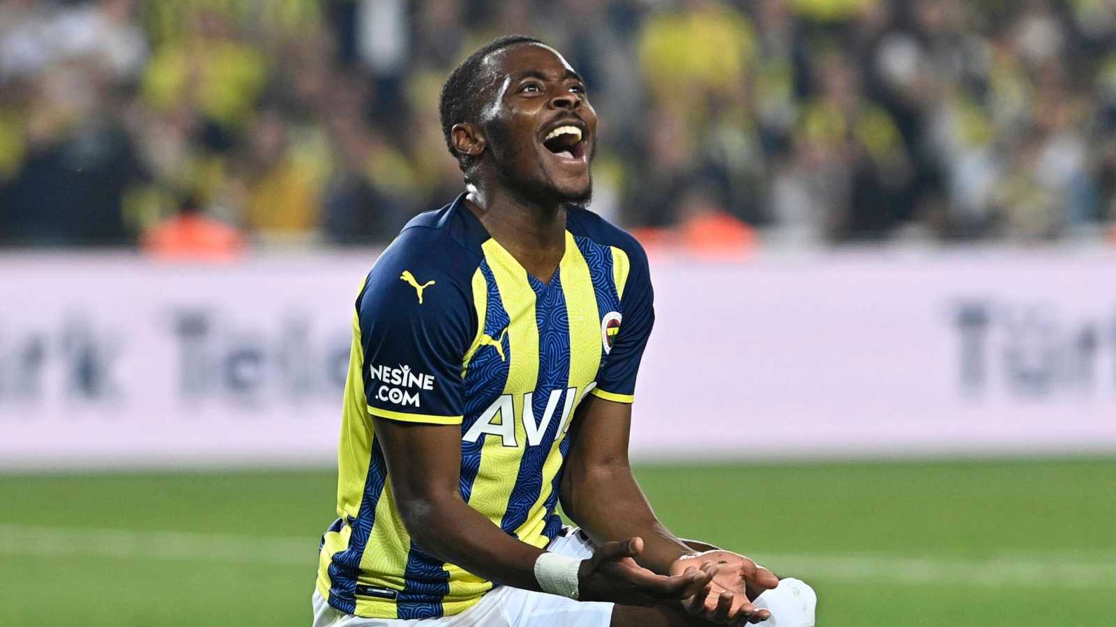 Nigerian star Osayi-Samuel picks up damage amid sizzling title race in Turkey