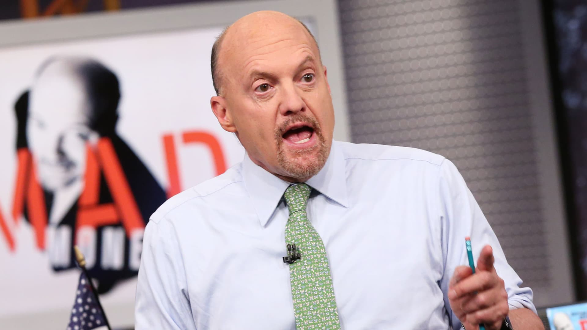 Cramer seems to be at why enterprise and knowledge tech firms are successful: ‘Observe the cash’