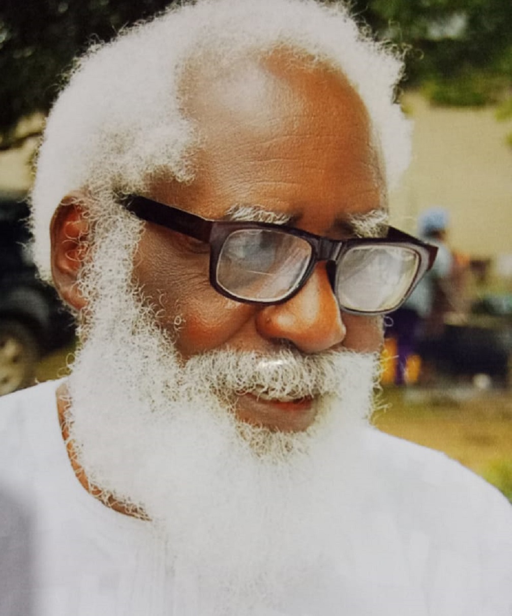 Amb. Yemi Farounbi accepts function as father of day at Penpushing Media anniversary