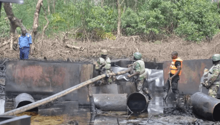 Oil theft: Once more, military arrests 21 suspects, destroys 10 boats