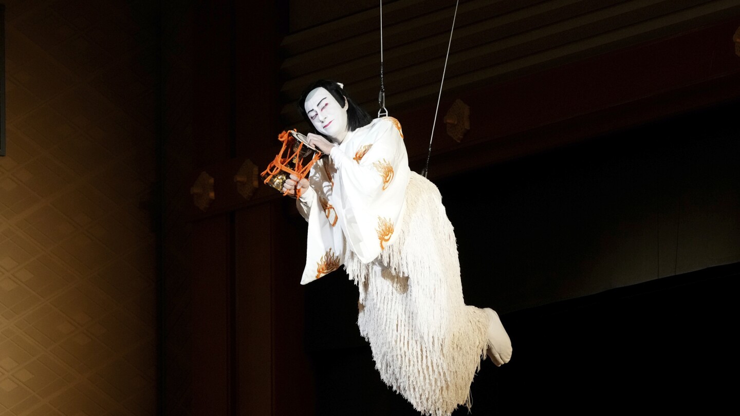 Meet Japan’s Greatest Kabuki Star, Danjuro Ichikawa XIII