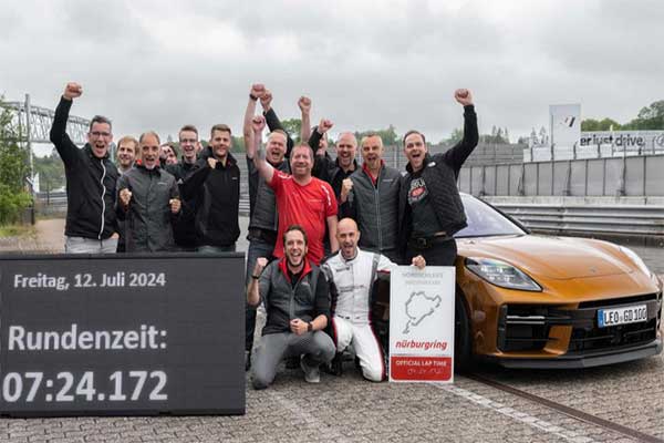 Porsche Panamera Set A New File At The Nürburgring