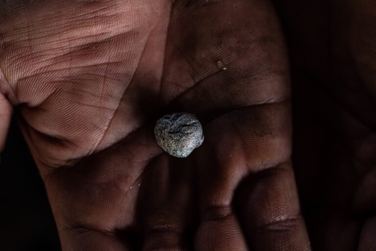 Report reveals widespread use of smuggled mercury in Amazon gold mining