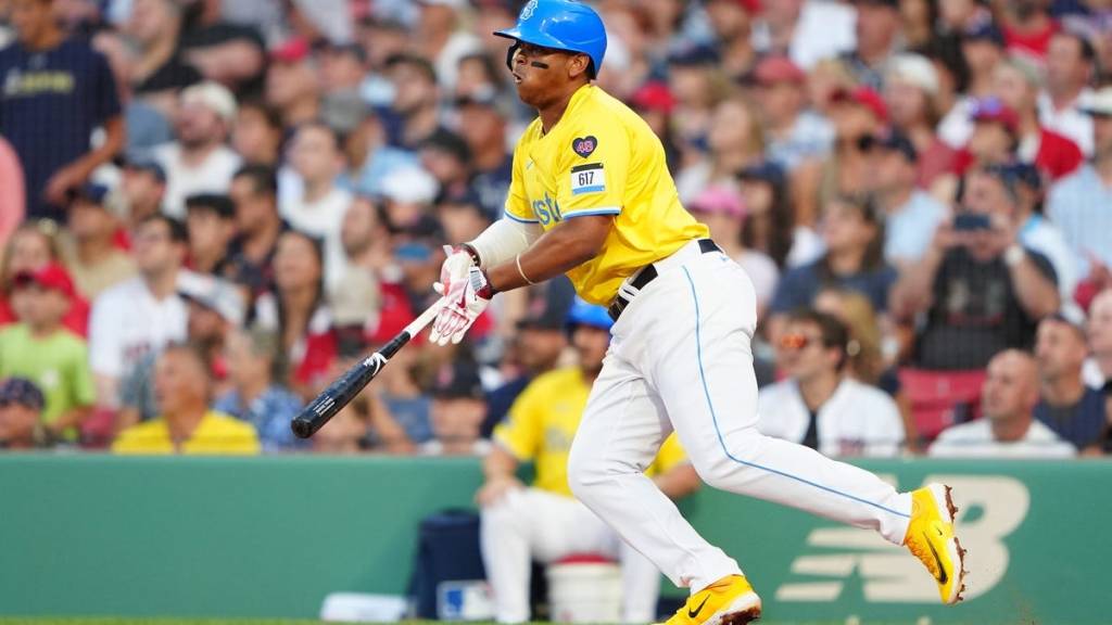 Rafael Devers Participant Props: July 28, Pink Sox vs. Yankees